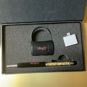 Skinny Cow Stylus and Charging Set plus Apple Adapter